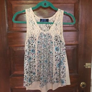 Lace sleeveless top